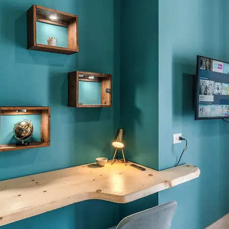 Nextstoppignasecca * Neapol